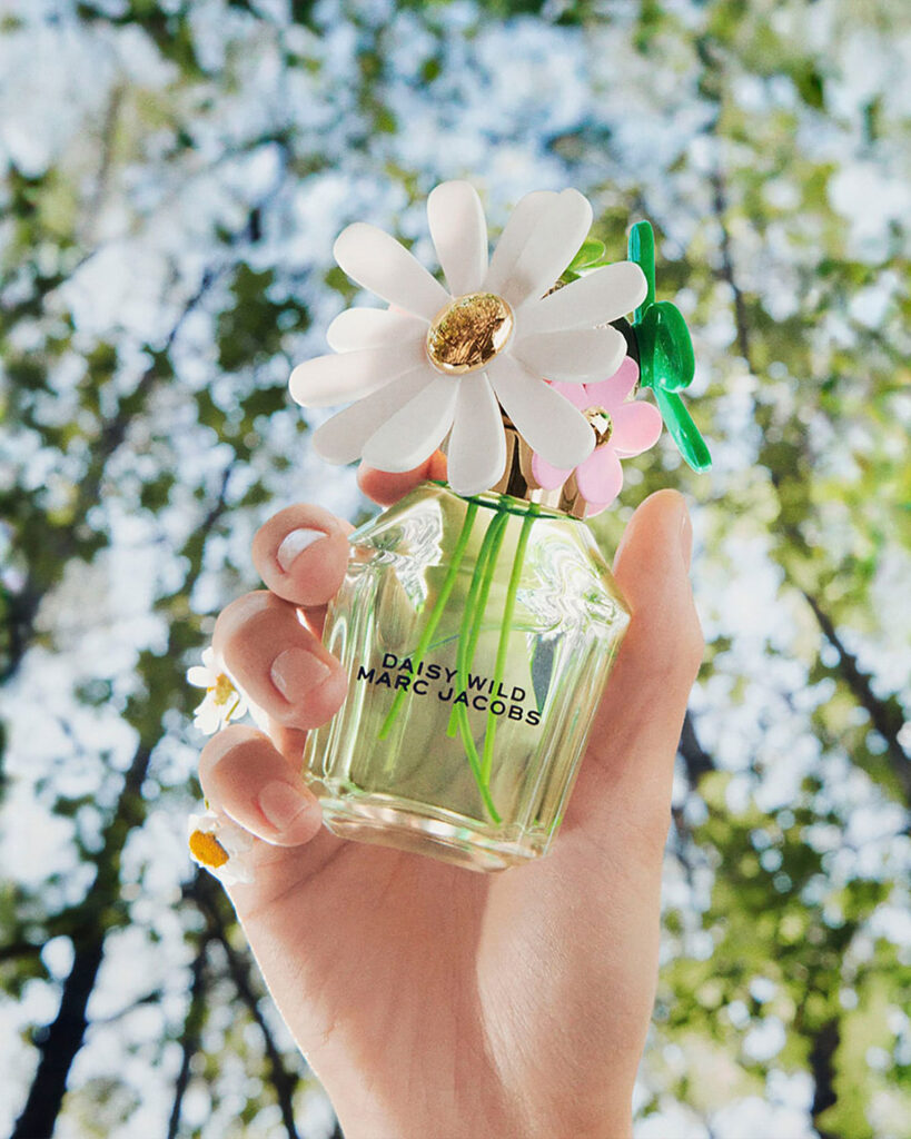 marc jacobs daisy wild 2