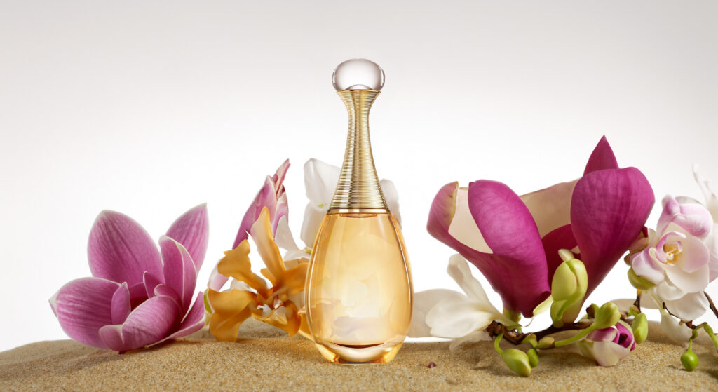the enigmatic allure of dior j'adore: a modern classic in perfumery